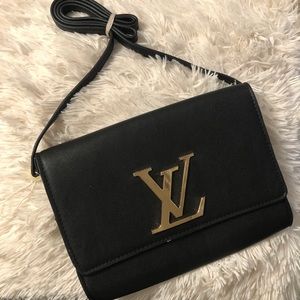 SOLD Louis Vuitton Side Bag